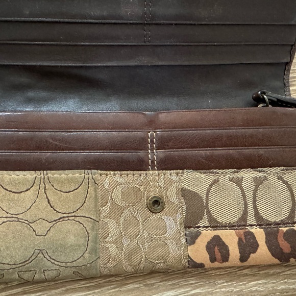 Coach Brown Patchwork Cheetah Suede Wallet Rare - Picture 2 of 7